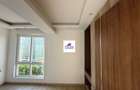1 Bed Apartment with En Suite in Westlands Area - 8