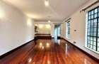 4 Bed Villa with En Suite in Spring Valley - 7