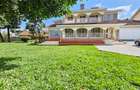 5 Bed House with En Suite in Loresho - 1