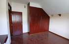 5 Bed House with En Suite at Bogani - 10