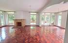 5 Bed Townhouse with En Suite at Rossylin Lone Tree - 12