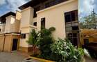 4 Bed Townhouse with En Suite at Othaya Road - 2