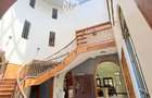 6 Bed Villa with En Suite in Ridgeways - 6
