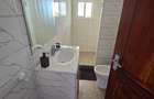 6 Bed House with En Suite in Watamu - 15