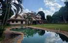 5 Bed House with En Suite in Runda - 3