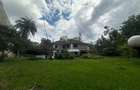 4 Bed Villa with En Suite at Lavington - 1
