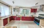 4 Bed House with En Suite in Runda - 11