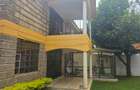 4 Bed Townhouse with En Suite in Lavington - 2