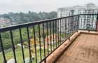 3 Bed Apartment with En Suite at City Park Drive - 16