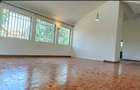 5 Bed House with En Suite in Nyari - 9
