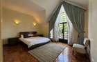 5 Bed Townhouse with En Suite in Lavington - 13