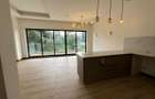 2 Bed Apartment with En Suite at Rosslyn - 9