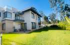 4 Bed Villa with En Suite in Loresho - 3