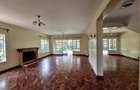 5 Bed Townhouse with En Suite at Lavington - 15