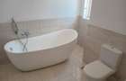 5 Bed Villa with En Suite at Convent Road - 5