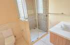 5 Bed Townhouse with En Suite in Lavington - 7