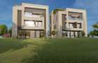 5 Bed Townhouse with En Suite in Lavington - 4