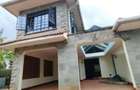 4 Bed Townhouse with En Suite in Lavington - 6