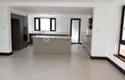 5 Bed Townhouse with En Suite at Kitusuru - 4