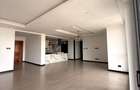 3 Bed Apartment with En Suite in Riverside - 6