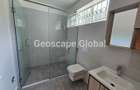 5 Bed House with En Suite in Runda - 2