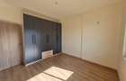 5 Bed Apartment with En Suite in Parklands - 11