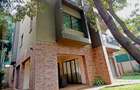 5 Bed Townhouse with En Suite at Lavington - 2