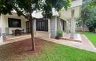 5 Bed Townhouse with En Suite in Lavington - 2