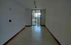 4 Bed Apartment with En Suite in Parklands - 7