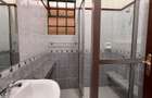 4 Bed Townhouse with En Suite in Westlands Area - 10