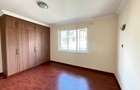 4 Bed House with Staff Quarters in Westlands Area - 17