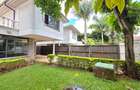 4 Bed Townhouse with En Suite at Valley Arcade. - 1