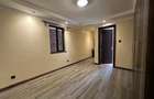 5 Bed Townhouse with En Suite in Lavington - 2