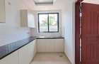 5 Bed Townhouse with En Suite at James Gichuru - 7