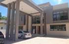 5 Bed Townhouse with En Suite at Karen Hub - 8