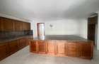 6 Bed Apartment with En Suite in Kileleshwa - 11