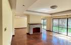 5 Bed Townhouse with En Suite in Lavington - 13