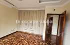 4 Bed Townhouse with En Suite in Spring Valley - 3