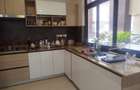 4 Bed Apartment with En Suite in Riverside - 10