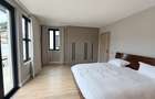5 Bed Villa with En Suite in Runda - 11