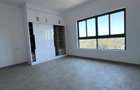 1 Bed Apartment with En Suite at Lavington - 4