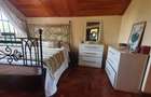 5 Bed House with En Suite at Old Runda - 6