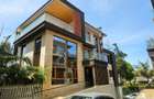 6 Bed Townhouse with En Suite in Lavington - 1