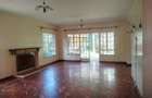 5 Bed Townhouse with Garden in Lavington - 4