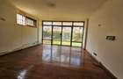 5 Bed Townhouse with En Suite in Lavington - 13