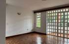 4 Bed Townhouse with En Suite in Rosslyn - 5