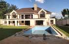 5 Bed House with En Suite in Runda - 1