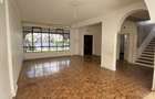 5 Bed Townhouse with En Suite in Kilimani - 2