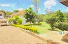 5 Bed House with En Suite at Golf Course - 11