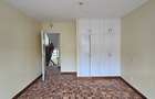5 Bed Townhouse with En Suite in Brookside - 13